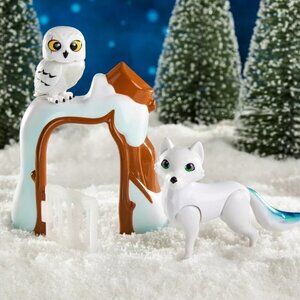 NWT - Noorah Action Figure Set Elf on the Shelf